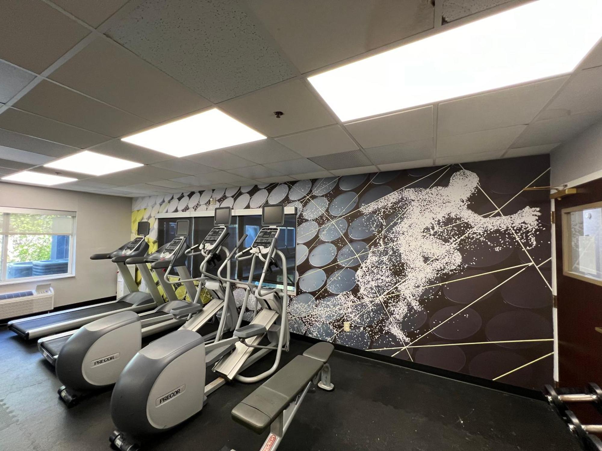 Country Inn & Suites By Radisson, Lsu - Medical Corridor Батън Руж Екстериор снимка