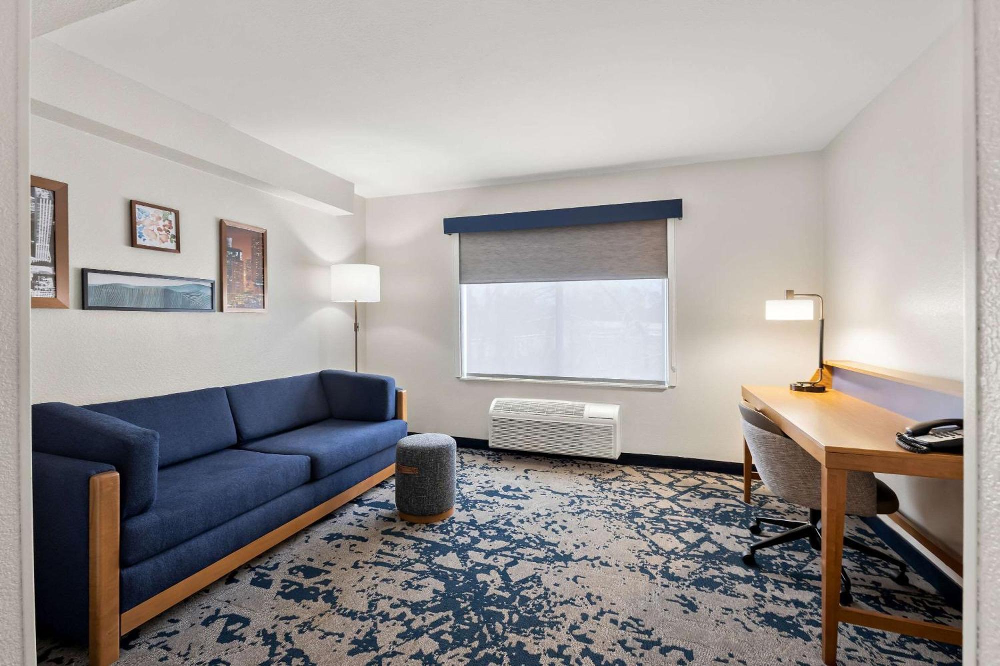 Country Inn & Suites By Radisson, Lsu - Medical Corridor Батън Руж Екстериор снимка