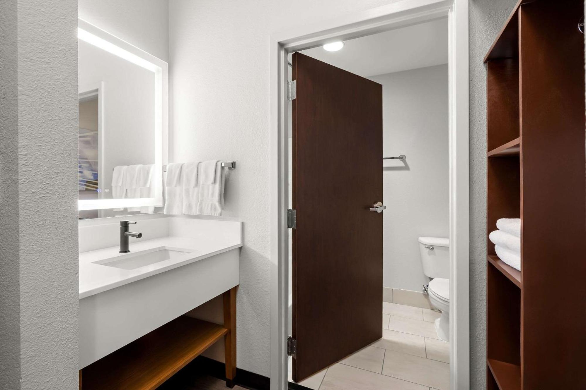 Country Inn & Suites By Radisson, Lsu - Medical Corridor Батън Руж Екстериор снимка