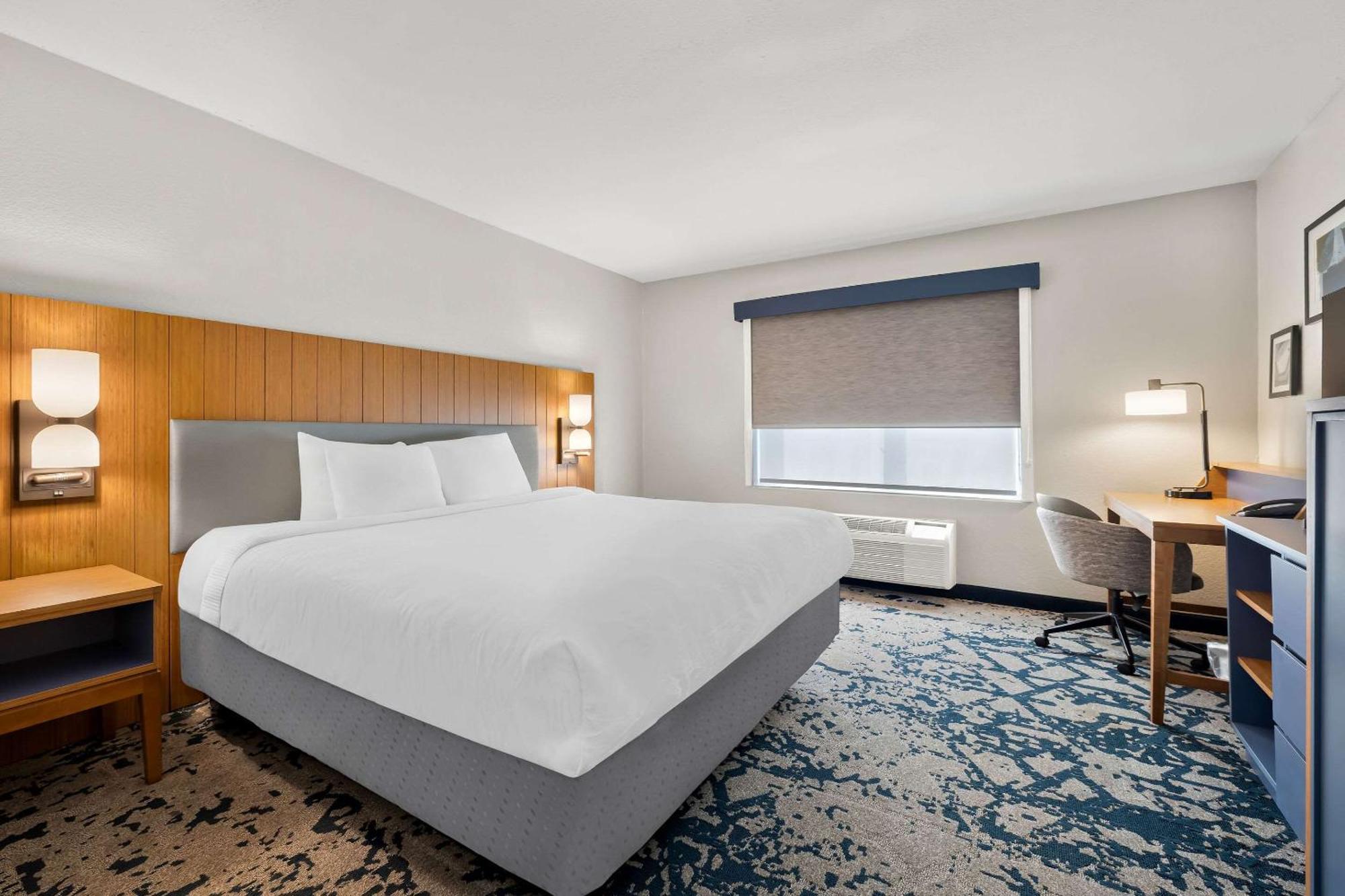 Country Inn & Suites By Radisson, Lsu - Medical Corridor Батън Руж Екстериор снимка
